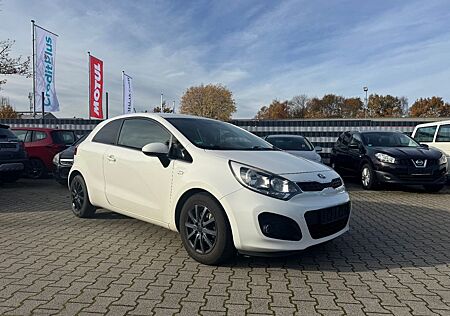 Kia Rio Attract Tüv 05.2027 Navi