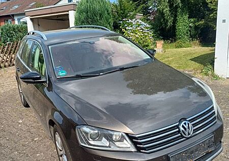 VW Passat Volkswagen 2.0 BlueTDI Trendline Trendline