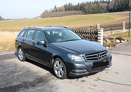Mercedes-Benz C 180 T AVANTGARDE