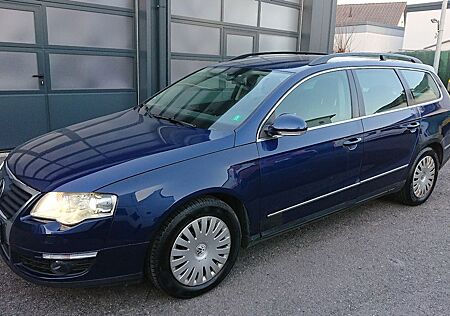 VW Passat Volkswagen Variant 2.0 TDI 4Motion Xenon/AHK/SHZ/PDC