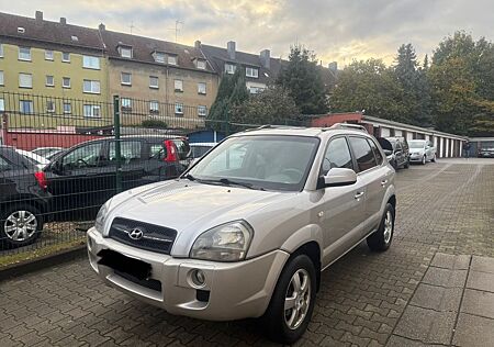 Hyundai Tucson 2.0 GLS TÜV NEU*2.HAND*LPG GAS