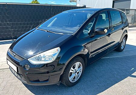 Ford S-Max 2,5l TURBO /TITANIUM/AHK/SHZ/XEN/GJR/HU