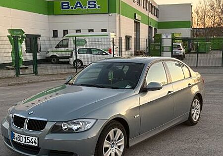 BMW 318i | TÜV 01/2026 | Panorama| Gepflegt