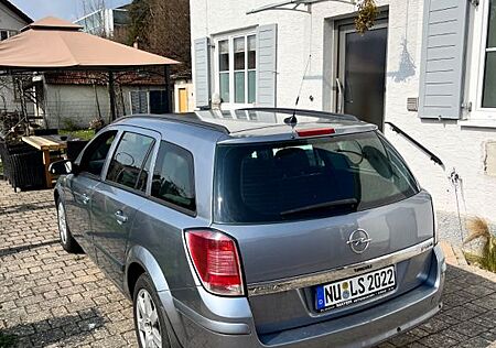 Opel Astra Caravan 1.7 CDTI 74kW -