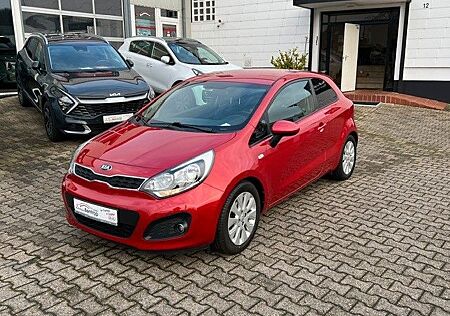 Kia Rio 1,2 Dream Team