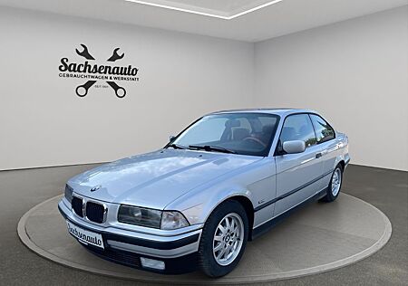 BMW 318 is Coupé (HU+Service neu) Exklusiv-Paket