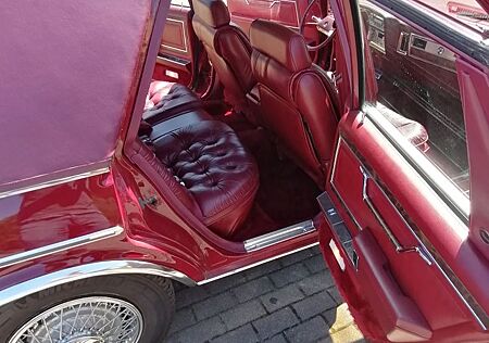 Chrysler New Yorker