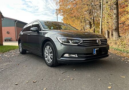 VW Passat Variant Volkswagen 2.0 TDI DSG Comfortline Varia...