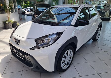 Toyota Aygo (X) Play *Allwetterreifen*