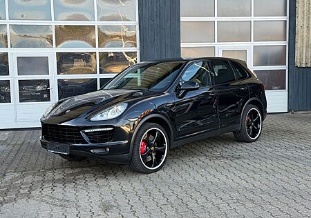 Porsche Cayenne Turbo/21-Zoll/1-Hand/STHZ/Luftfed/Key