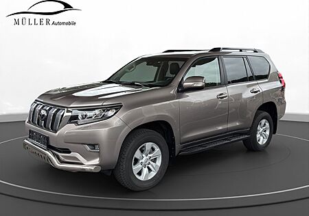 Toyota Land Cruiser Luxury Leder Sitzlüftung CarPlay