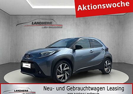 Toyota Aygo (X) // PDC/Rückfahrkamera/LED X Play