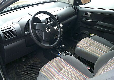 VW Fox Volkswagen Basis