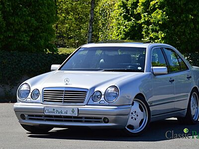 Mercedes-Benz E50 AMG