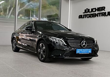 Mercedes-Benz C 200 Coupe Automatik, 1.Hand, Rentnerfahrzeug