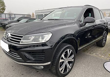 VW Touareg Volkswagen V6TDI BMT/TerrainTech 4Motion/AHK/R-Line