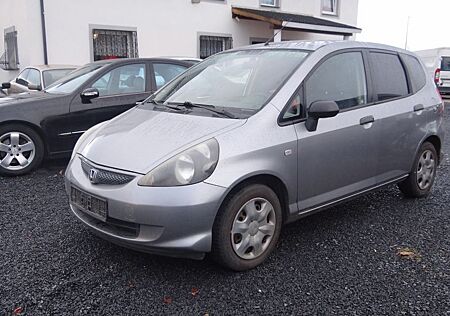 Honda Jazz 1.2 TÜV 03/2027