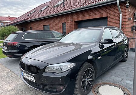 BMW 520d Touring, navi, CarPlay, pdc, Automatik
