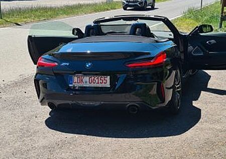 BMW Z4 sDrive20i Auto. M SPORT PAKET