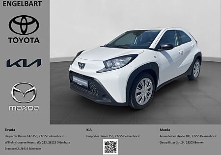 Toyota Aygo (X) 1.0 Play Automatik Allwetterreifen