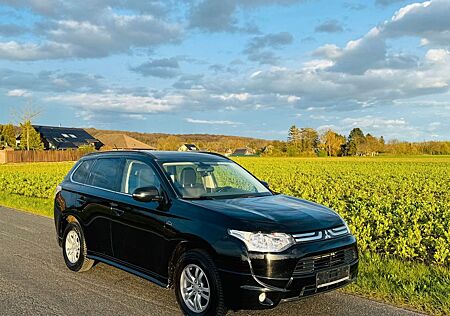 Mitsubishi Outlander 2.0 Anhängerkupplung Allwetter TÜVneu