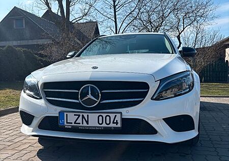 Mercedes-Benz C 220 d T Autom. -