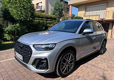 Audi Q5 50 TFSI e Quattro Sport S-LINE - Plug in Hybr