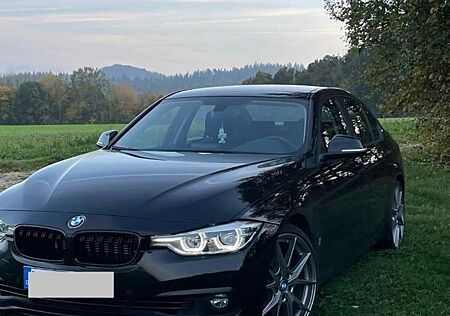 BMW 330e F30 | Harman Kardon | 20Zoll Felgen