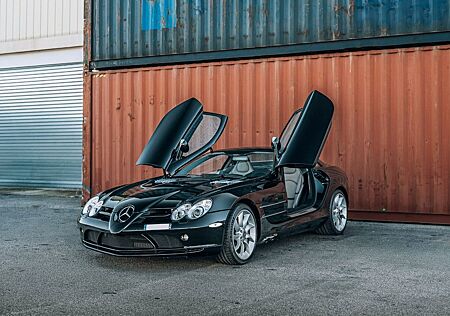 Mercedes-Benz SLR - noir crystal