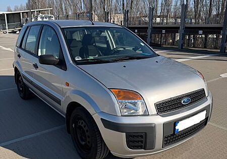 Ford Fusion 1.2 Benzin 36.801 Km