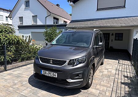 Peugeot Rifter PureTech 130 EAT8 Active L1 1. Hand AHK
