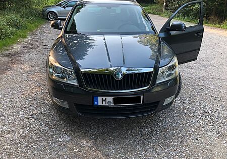 Skoda Octavia 1.8 TSI Laurin & Klement Combi Lauri...