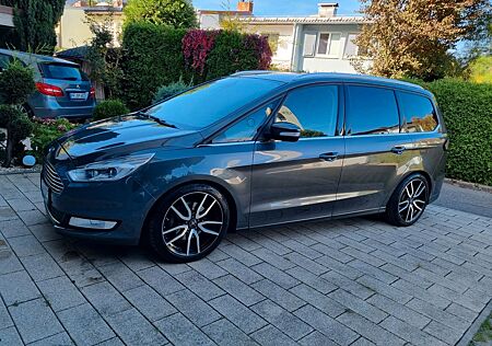 Ford Galaxy 2,0 TDCi Bi-Turbo, Ahk , Titanium ,19zoll