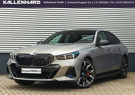 BMW i5 xDrive 40-M-Sport Pro-Pano-AHK-ACC-Sitzbelüft