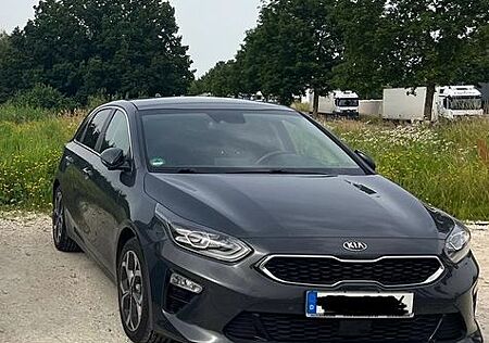 Kia Cee'd / Ceed 1.4 T-GDI Platinum Edition Plat...