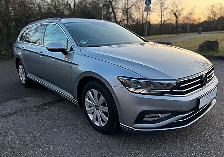 VW Passat Variant Volkswagen 2.0 Business/AUTO/ACC/KAM.360/1.H
