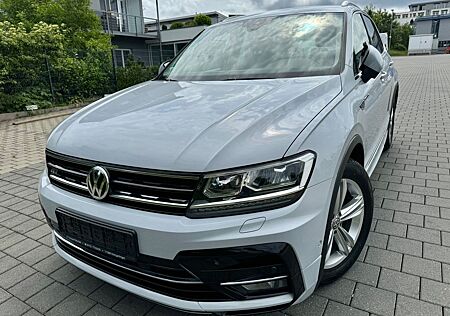 VW Tiguan Volkswagen 2.0TDI R-LINE *NAVI*LEDER*MTL*CAMERA*PDC*