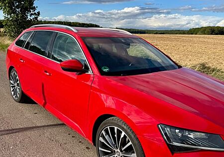 Skoda Superb 2.0 TSI DSG 4x4 L&K Combi L&K