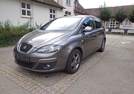 Seat Altea 4You Navi Klimaauto. Sitzheiz. Temp 1 Hand