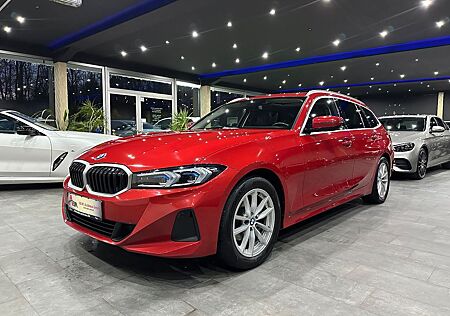 BMW 320 d Touring / PANORAMA / LEDER / HEAD-UP / 1HA