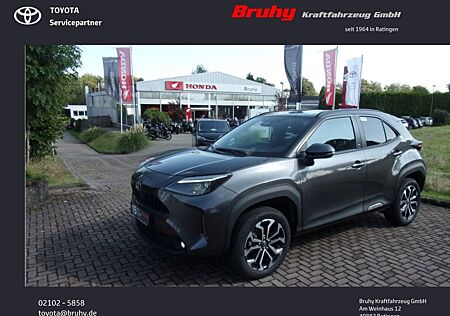 Toyota Yaris Cross Hybrid 130 1.5 VVT-i Team Deutschlan