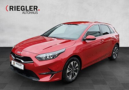 Kia Cee'd Ceed 1.5 NAVI SHZ Klimaautomatik