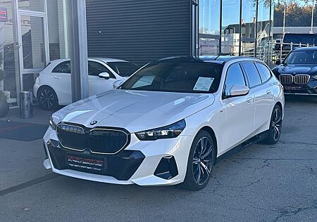 BMW 520i Touring MHEV Aut. M-Paket Pro, 20" Alufe...
