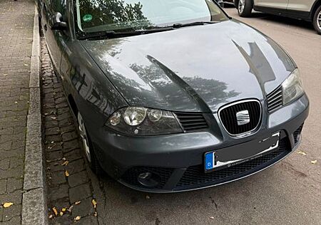 Seat Ibiza 1.4 16V 55kW Reference Reference