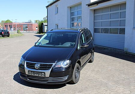 VW Touran Volkswagen 1.9 TDI DPF Freestyle BlueMotion Free...