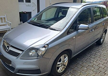 Opel Zafira B 1.8 - 7-Sitzer, Benzin