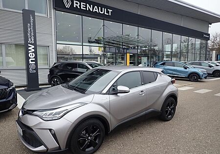 Toyota C-HR Hybrid Team D