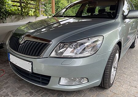 Skoda Octavia 1.8 TSI 4x4 Elegance Combi Elegance