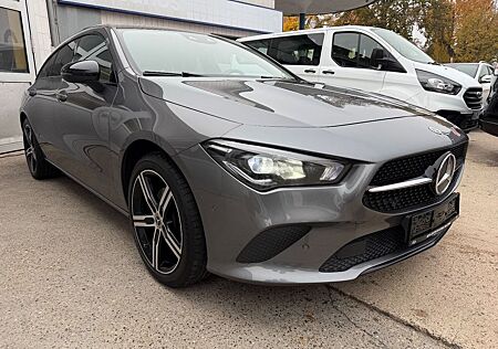 Mercedes-Benz CLA 200 Shooting Brake *1.Hand*