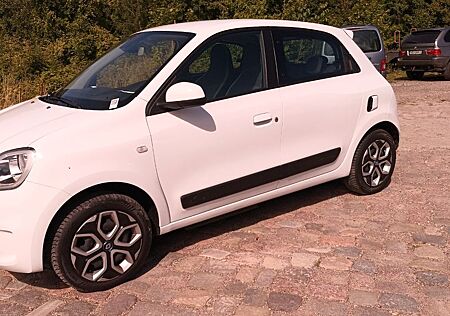 Renault Twingo 22KWh Zen 8235,29€ netto Klimaautomatik